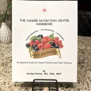 ***3/$25*** THE CANCER NUTRITION HANDBOOK—SOFTCOVER BY CAROLYN KATZIN